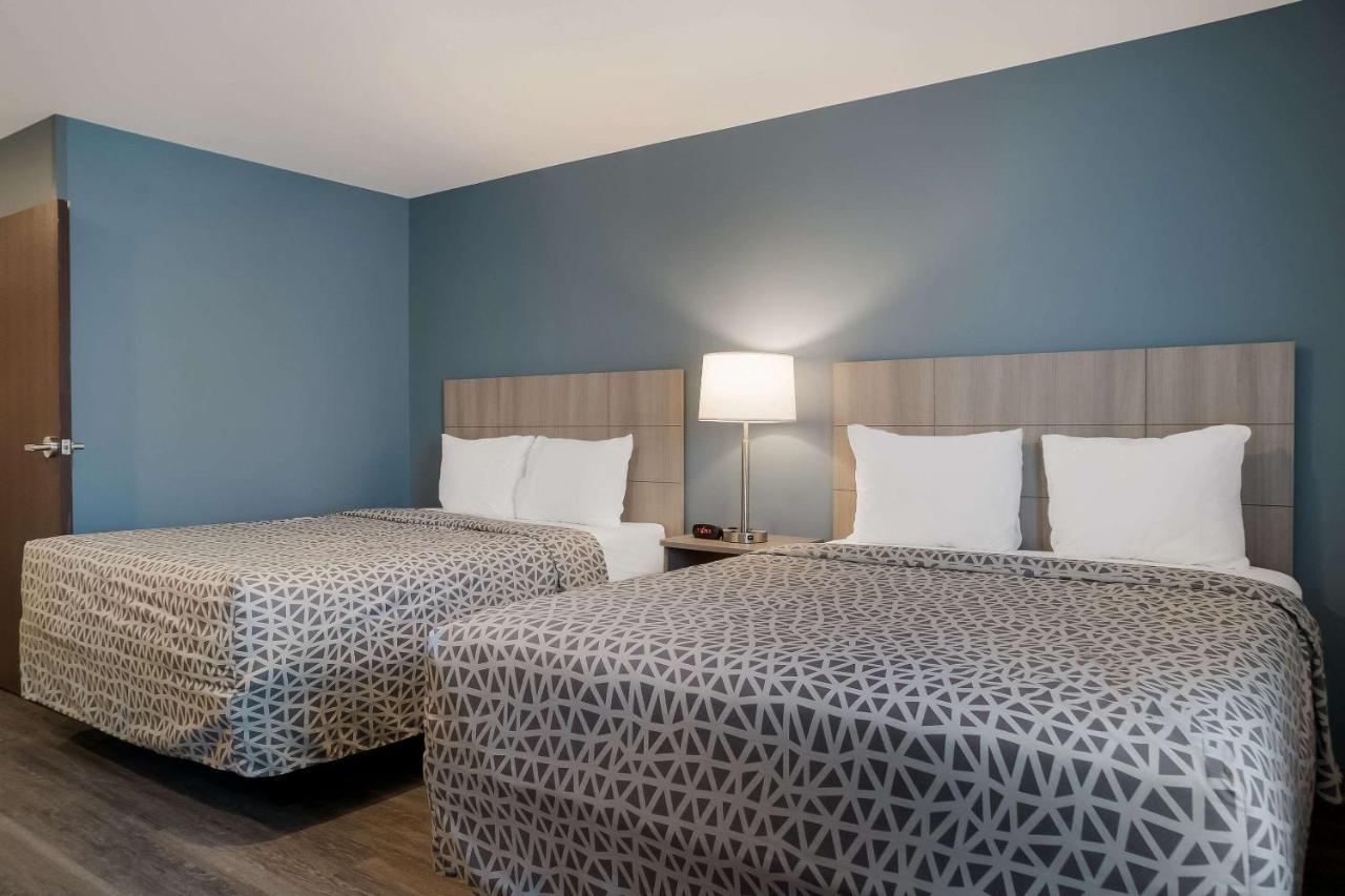 Woodspring Suites Detroit Sterling Heights Exterior photo